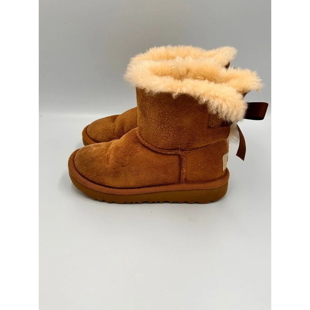 UGG kids bailey